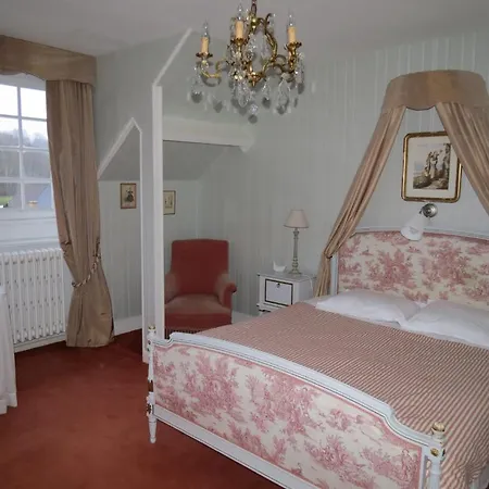 Bed & Breakfast Domaine De Montaigu Ambleny