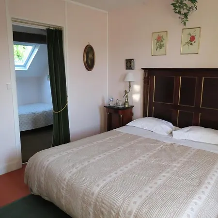 Domaine De Montaigu Couette-café