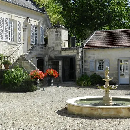 Bed & Breakfast Domaine De Montaigu