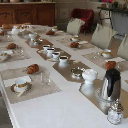 Domaine De Montaigu Ambleny