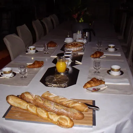 Domaine De Montaigu *